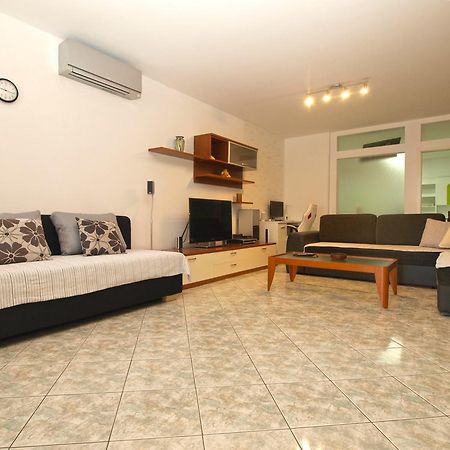 Apartments Slavka 1155 Póla Kültér fotó