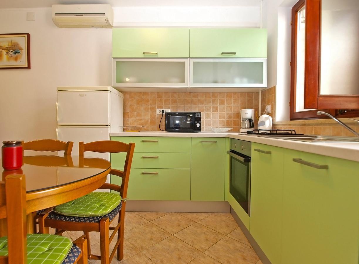 Apartments Slavka 1155 Póla Kültér fotó