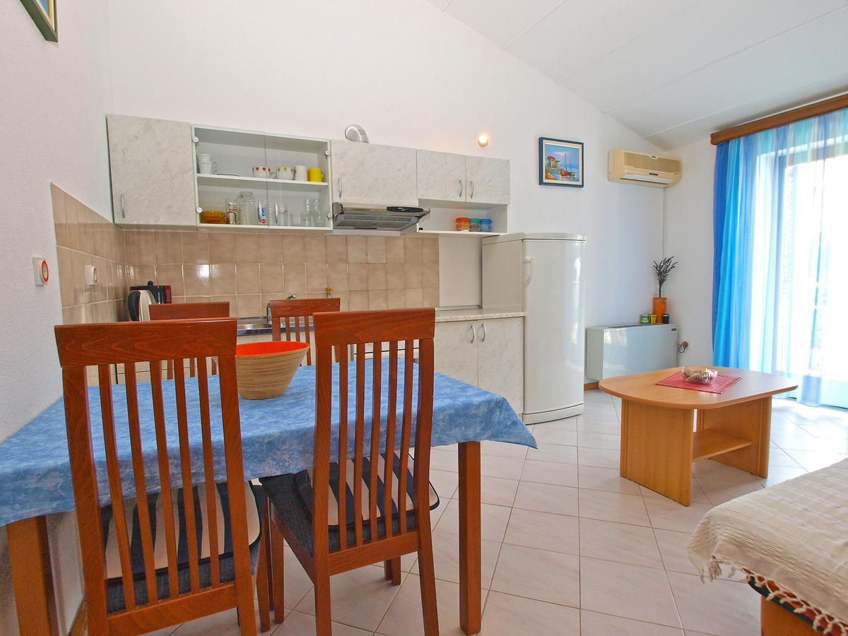 Apartments Slavka 1155 Póla Kültér fotó