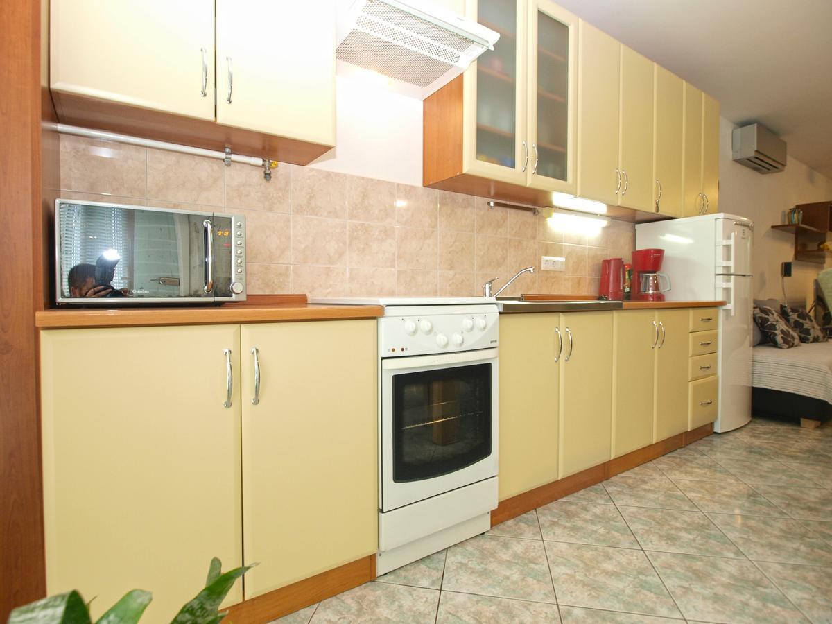 Apartments Slavka 1155 Póla Kültér fotó