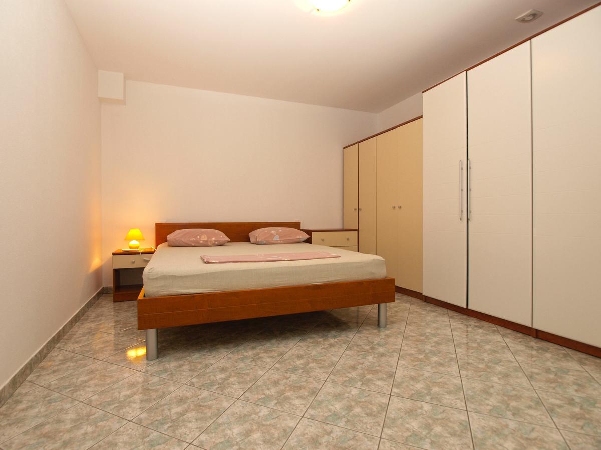 Apartments Slavka 1155 Póla Kültér fotó